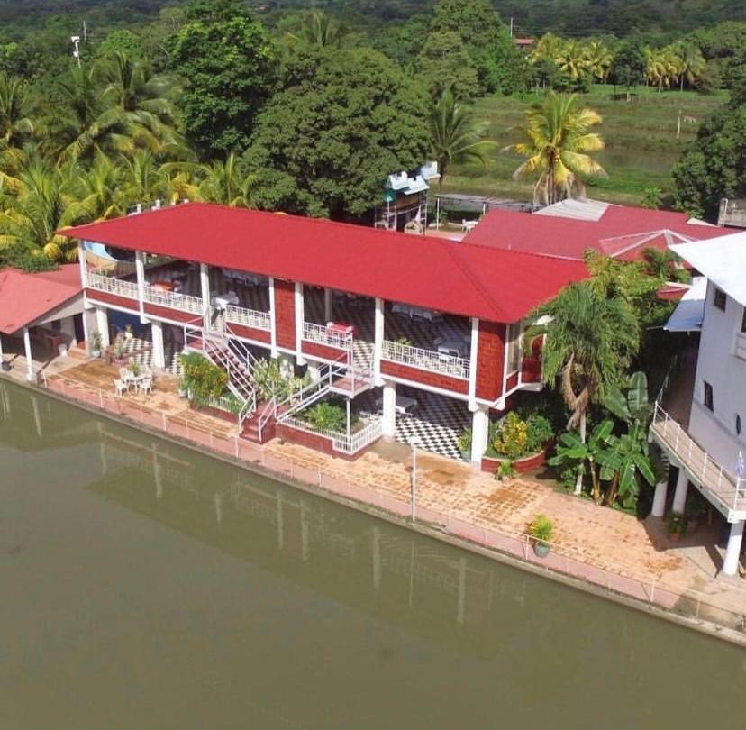 Hotel Y Balneario Villa Paraiso Catacamas Exterior photo